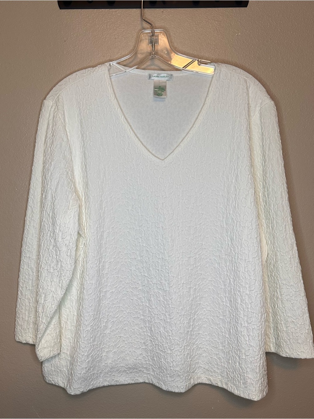Laura Ashley White Textured V‑Neck Long Sleeve Top